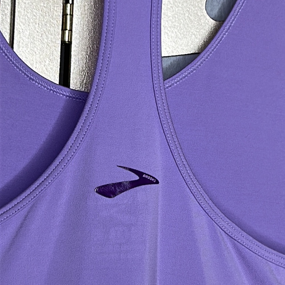 Brooks Racer Back Tank Top - Picture 3 of 4